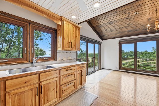 N7693 Ridge ROAD, Whitewater, WI 53190