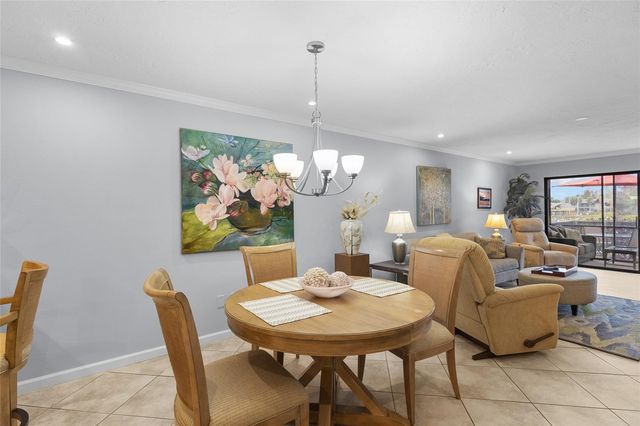 1633 BOATHOUSE CIRCLE 134, Sarasota, FL 34231