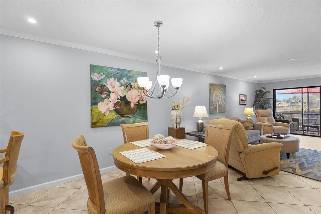 Image 12 of property listing at 1633 BOATHOUSE CIRCLE 134, Sarasota, FL 34231