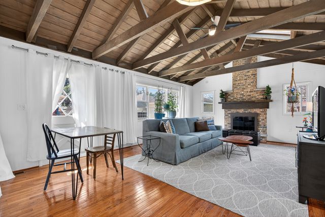 618 Monroe Avenue, River Forest, IL 60305