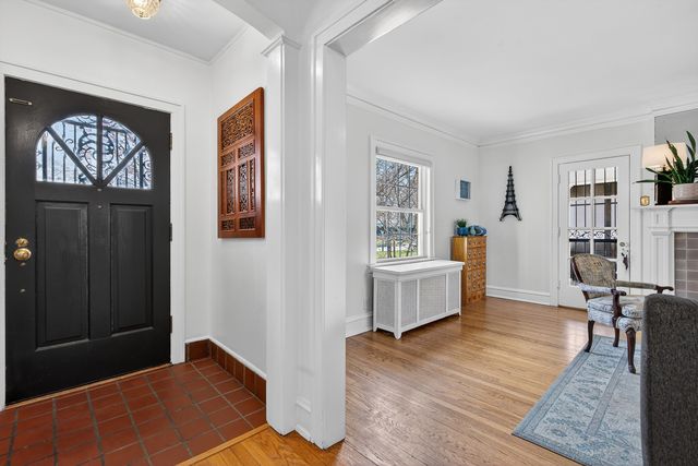 618 Monroe Avenue, River Forest, IL 60305