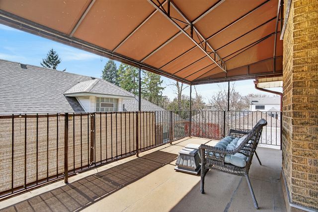 618 Monroe Avenue, River Forest, IL 60305