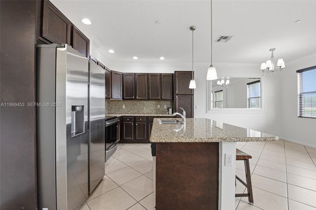 4153 Cascada Cir, Cooper City, FL 33024