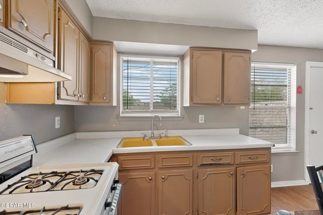 917 MARIGOLD Way, El Paso, TX 79907