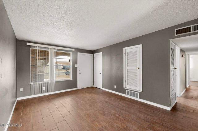 917 MARIGOLD Way, El Paso, TX 79907