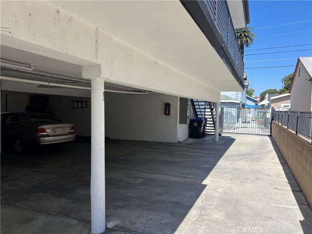 1035 Western Ave 4, Glendale, CA 91201