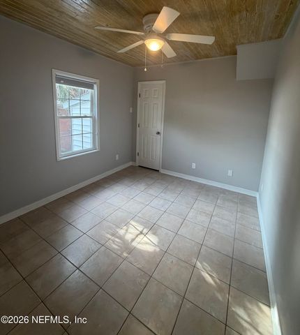 736 W KING Street UNIT A, St. Augustine, FL 32084