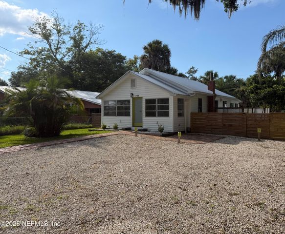 736 W KING Street UNIT A, St. Augustine, FL 32084