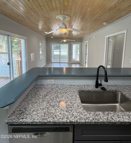 736 W KING Street UNIT A, St. Augustine, FL 32084