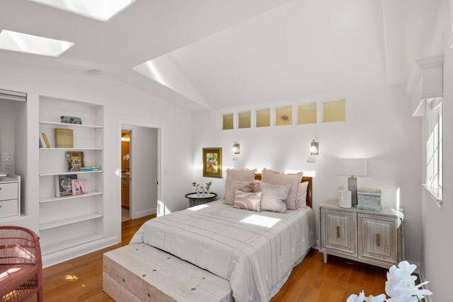 494 Grove Acre, Pacific Grove, CA 93950