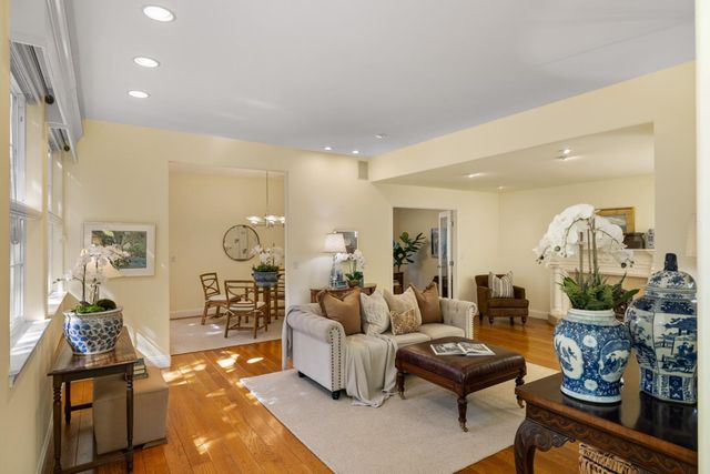 494 Grove Acre, Pacific Grove, CA 93950