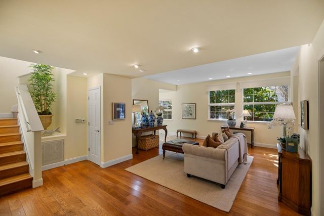 494 Grove Acre, Pacific Grove, CA 93950