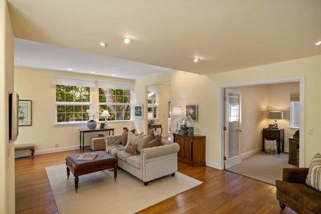 494 Grove Acre, Pacific Grove, CA 93950