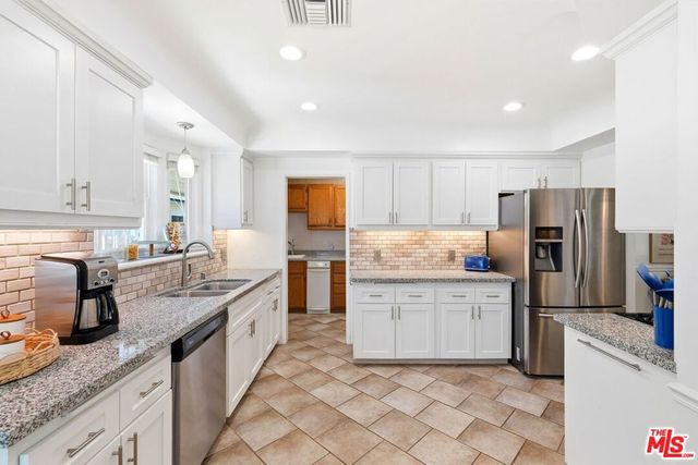 3208 W 81st Street, Inglewood, CA 90305