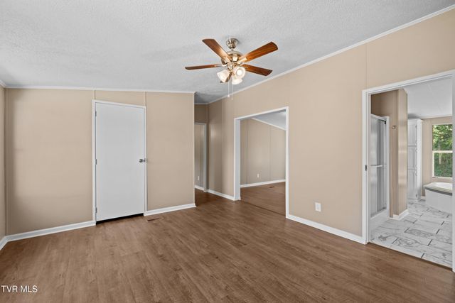 106 Rivershadows Drive, Rogersville, TN 37857