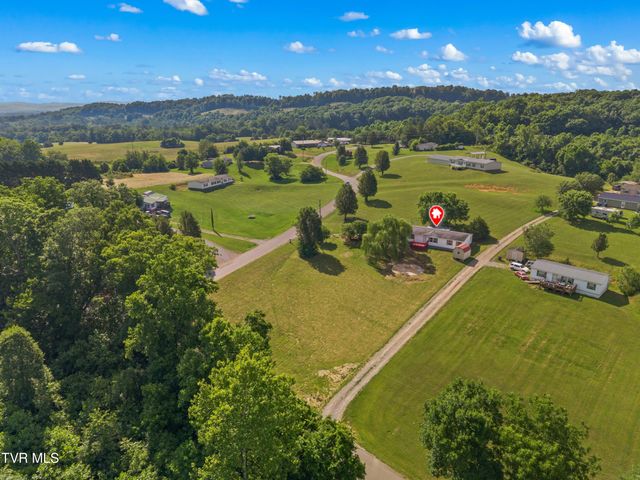106 Rivershadows Drive, Rogersville, TN 37857