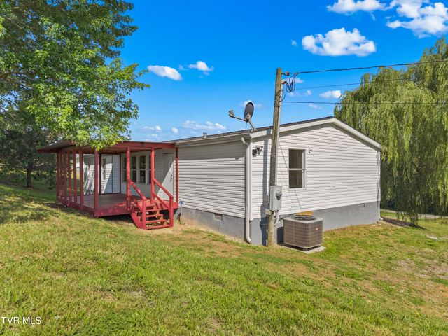 106 Rivershadows Drive, Rogersville, TN 37857