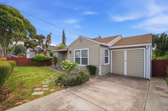 4577 Sargent Avenue, Castro Valley, CA 94546