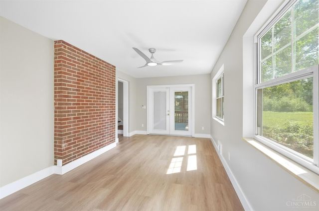 2235 W North Bend Road, Cincinnati, OH 45239