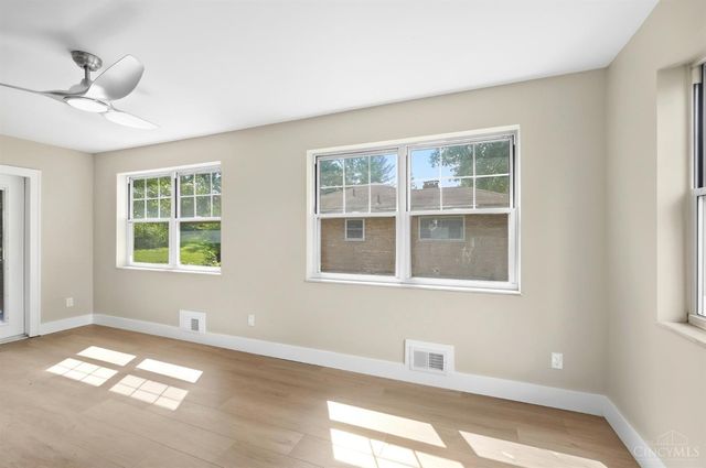 2235 W North Bend Road, Cincinnati, OH 45239