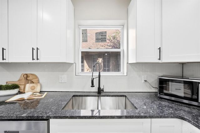 2235 W North Bend Road, Cincinnati, OH 45239