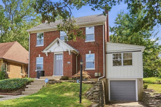 2235 W North Bend Road, Cincinnati, OH 45239