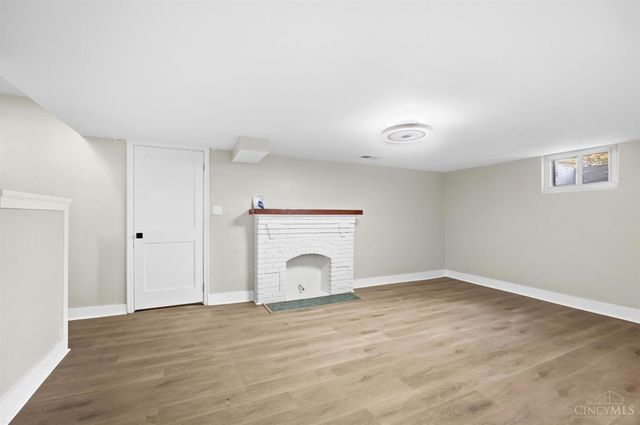 2235 W North Bend Road, Cincinnati, OH 45239