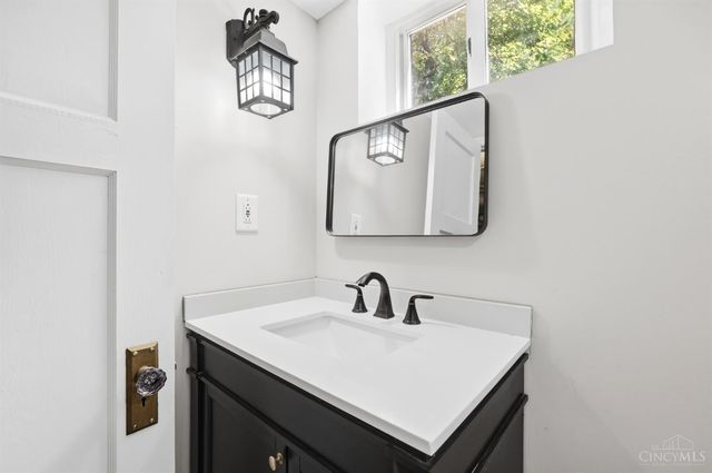 2235 W North Bend Road, Cincinnati, OH 45239