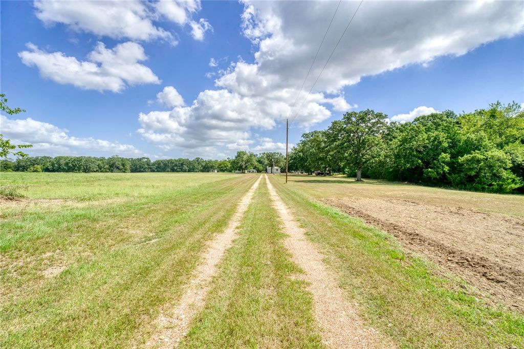 2350 Bryan Place Lane Lane, Hearne, TX 77859 — photo 4