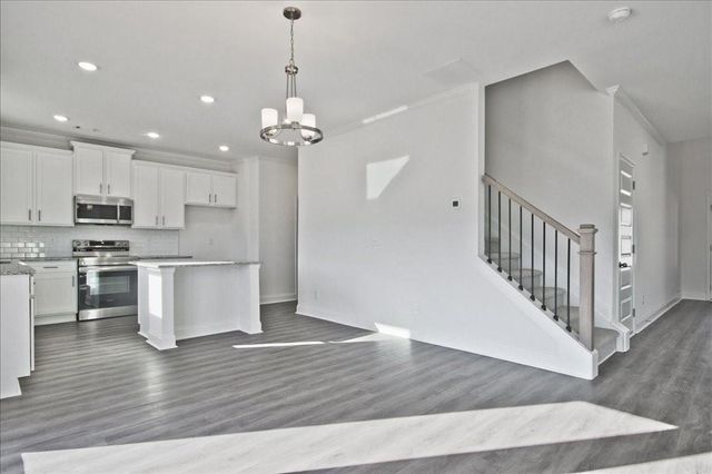 7260 Millbrae Walk, Flowery Branch, GA 30542