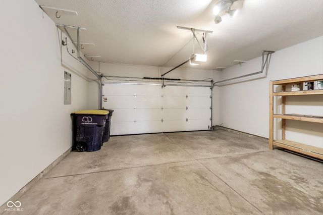 1031 Morning Sun Lane, Beech Grove, IN 46107