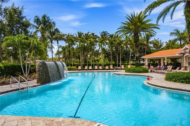 28090 Sosta LN 2, Bonita Springs, FL 34135