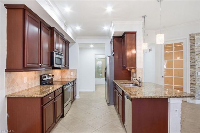 28090 Sosta LN 2, Bonita Springs, FL 34135