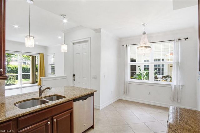 28090 Sosta LN 2, Bonita Springs, FL 34135
