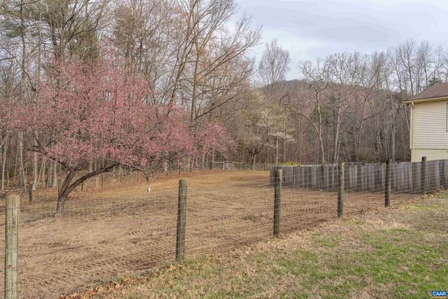 1810 OLD MILLERS MILL RD, Free Union, VA 22940