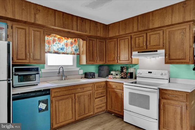 5005 ELDERBERRY DR, Reading, PA 19606