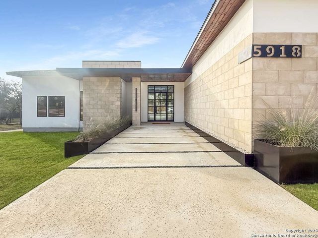 5918 Tejas Spring, San Antonio, TX 78257