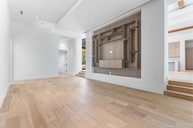 5918 Tejas Spring, San Antonio, TX 78257