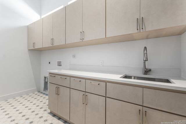 5918 Tejas Spring, San Antonio, TX 78257