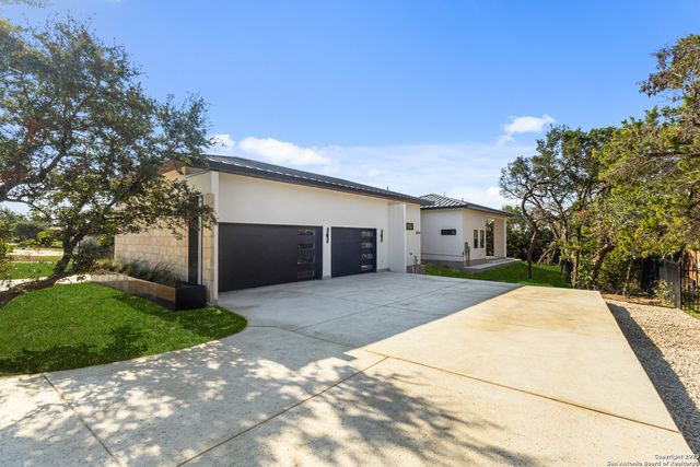 5918 Tejas Spring, San Antonio, TX 78257