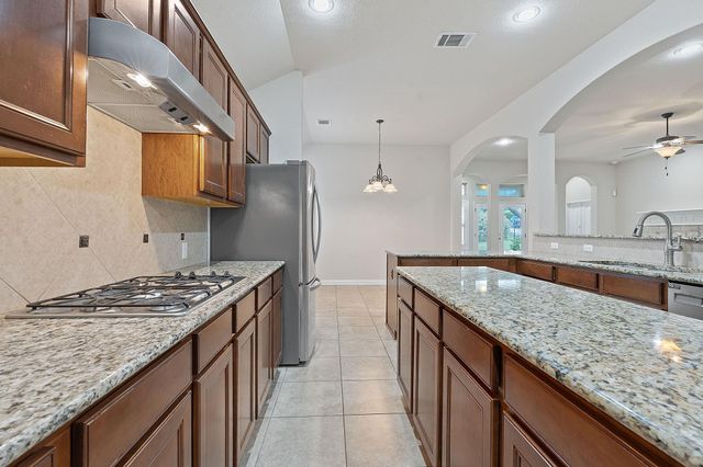 4900 Pyrenees PASS, Bee Cave, TX 78738
