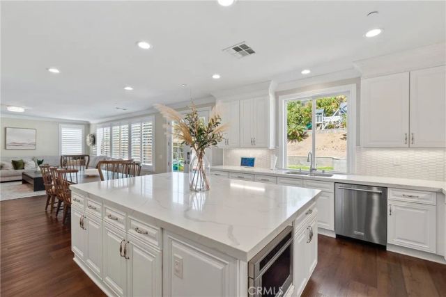 209 Oldenburg, Norco, CA 92860