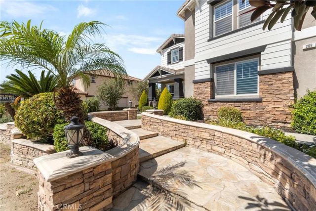 209 Oldenburg, Norco, CA 92860