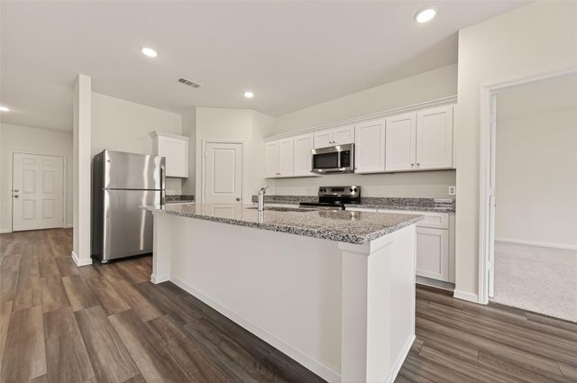 31334 Gayle Prairie Oaks Street, Waller, TX 77484