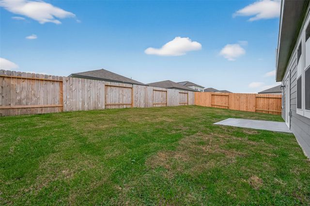 31334 Gayle Prairie Oaks Street, Waller, TX 77484