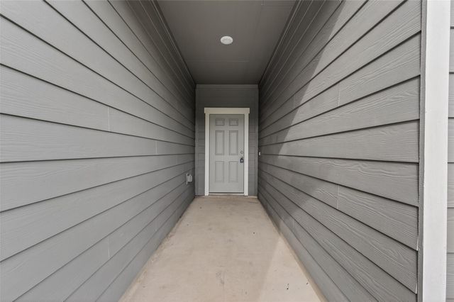 31334 Gayle Prairie Oaks Street, Waller, TX 77484