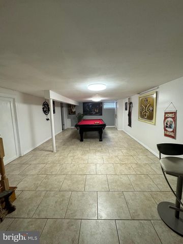 2007 SANFORD ST, Philadelphia, PA 19116