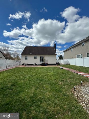 2007 SANFORD ST, Philadelphia, PA 19116