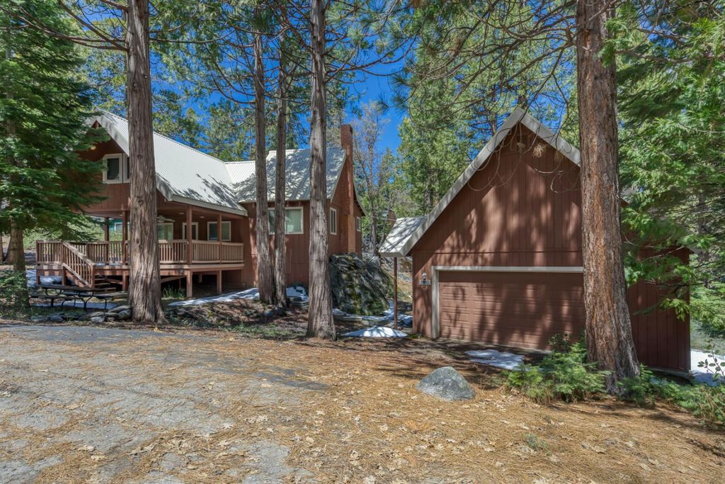 Image 1 of property listing at 41336 Timber Drive, Shaver Lake, CA 93664