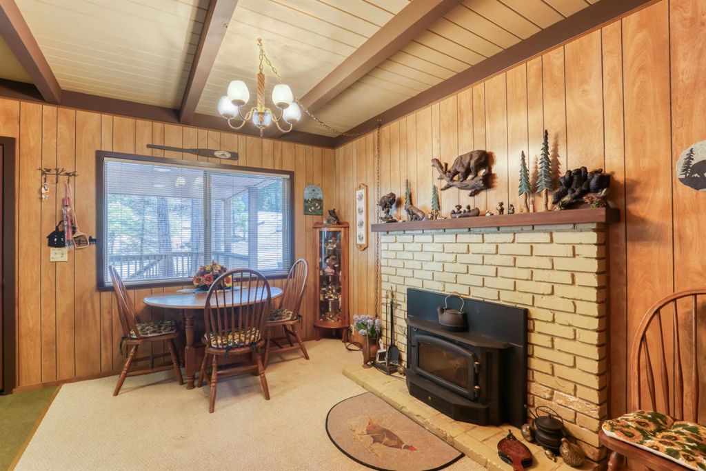 Image 10 of property listing at 41336 Timber Drive, Shaver Lake, CA 93664